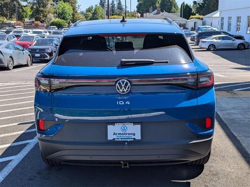2025 Volkswagen ID.4 Pro