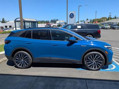 2025 Volkswagen ID.4 Pro