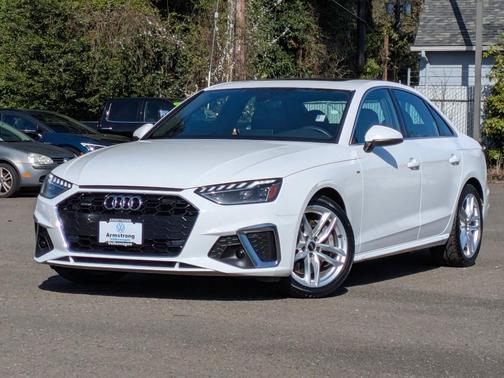 2023 Audi A4 45 S line Premium Plus