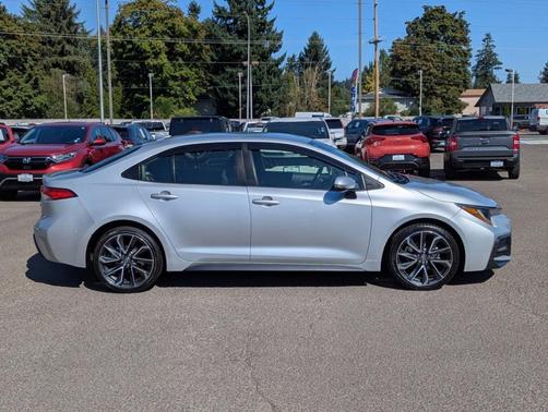 2022 Toyota Corolla SE
