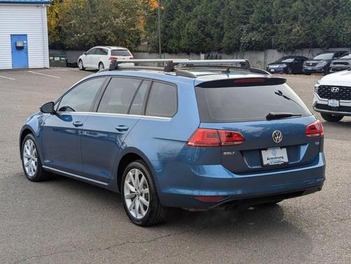 2015 Volkswagen Golf SportWagen SE