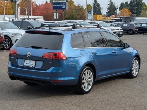 2015 Volkswagen Golf SportWagen SE
