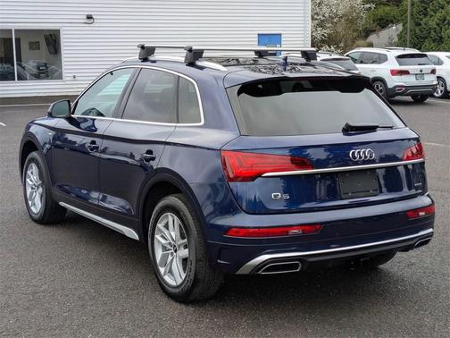 2022 Audi Q5 45 S line quattro Premium