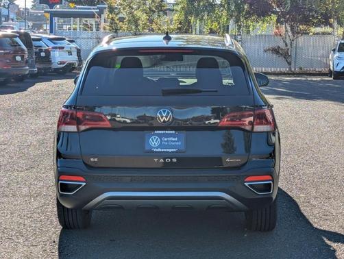 2022 Volkswagen Taos 1.5T SE