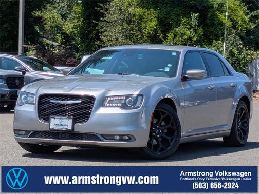 2018 Chrysler 300 S