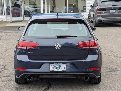 2018 Volkswagen Golf GTI 2.0T Autobahn 4-Door