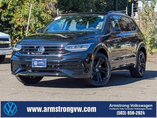 2023 Volkswagen Tiguan 2.0T SE R-Line Black