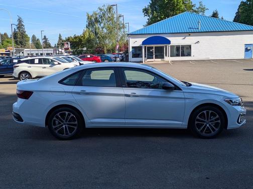 2024 Volkswagen Jetta 1.5T Sport