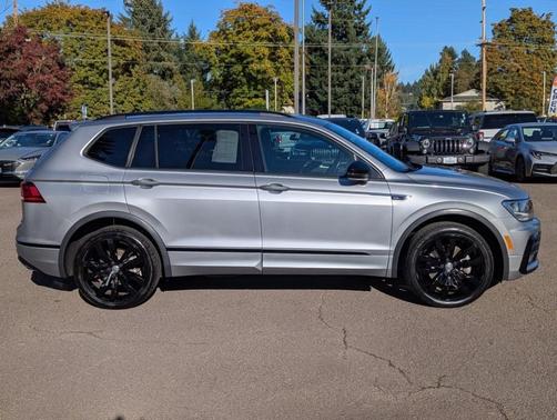 2020 Volkswagen Tiguan 2.0T SE R-Line Black
