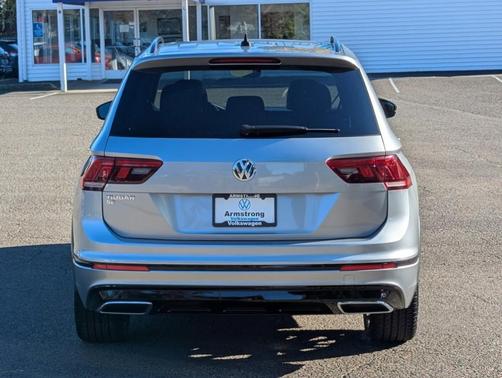 2020 Volkswagen Tiguan 2.0T SE R-Line Black