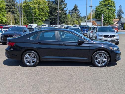 2023 Volkswagen Jetta 1.5T SE