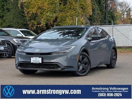 2024 Toyota Prius LE