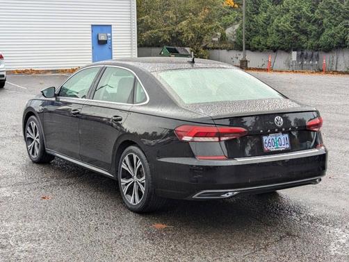 2021 Volkswagen Passat 2.0T SE