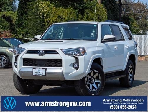 2024 Toyota 4Runner TRD Off Road