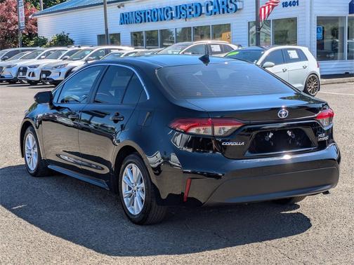 2024 Toyota Corolla Hybrid XLE