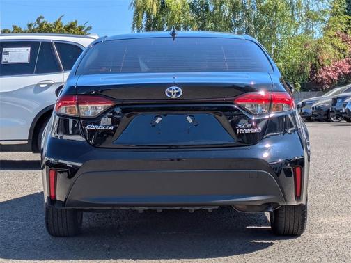 2024 Toyota Corolla Hybrid XLE