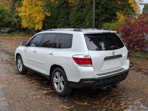 2011 Toyota Highlander Limited