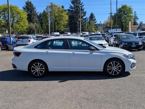 2024 Volkswagen Jetta 1.5T Sport