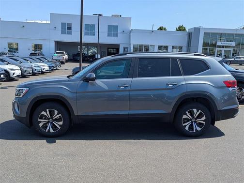 2025 Volkswagen Atlas 2.0T SE