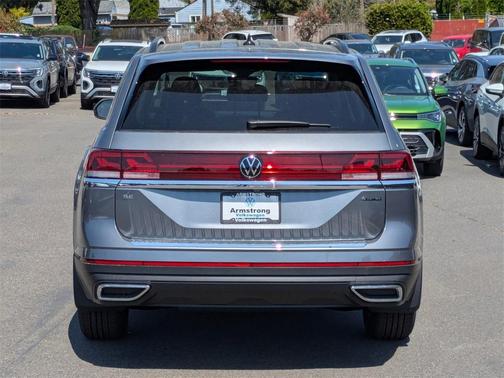 2025 Volkswagen Atlas 2.0T SE