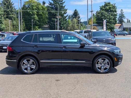 2018 Volkswagen Tiguan 2.0T SEL Premium