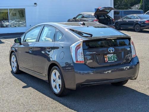 2014 Toyota Prius Five