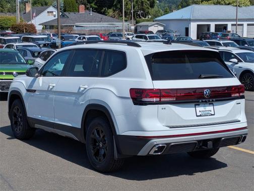 2025 Volkswagen Atlas 2.0T Peak Edition