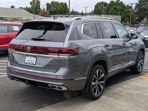 2025 Volkswagen Atlas 2.0T SEL Premium R-Line