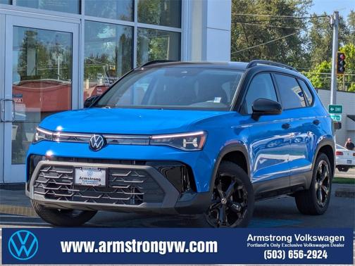 2025 Volkswagen Taos 1.5T SE Black