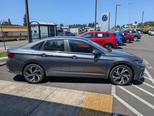 2025 Volkswagen Jetta 1.5T SEL