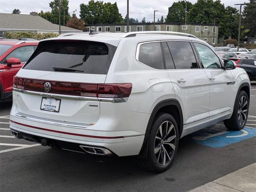 2025 Volkswagen Atlas 2.0T SEL Premium R-Line