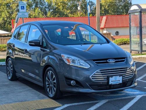 2017 Ford C-Max Energi Titanium