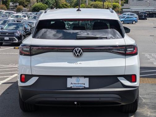 2025 Volkswagen ID.4 Pro