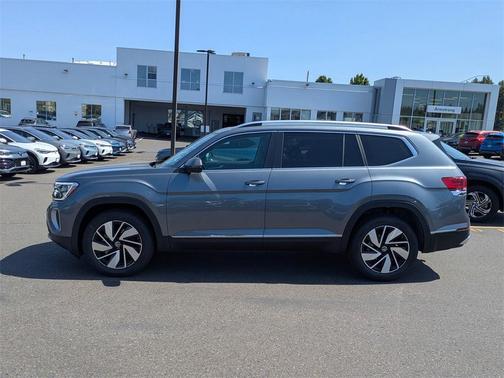 2025 Volkswagen Atlas 2.0T SEL