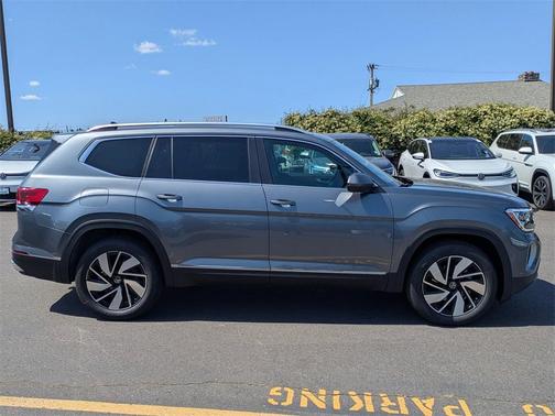 2025 Volkswagen Atlas 2.0T SEL