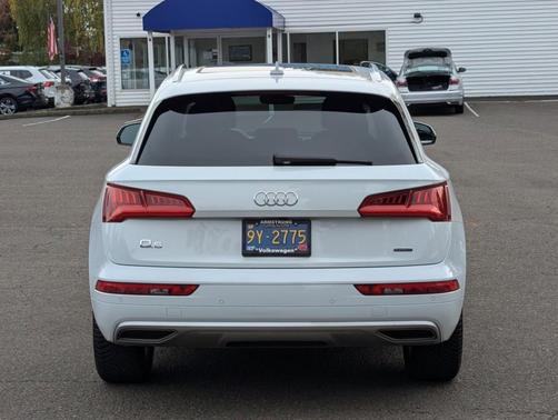 2020 Audi Q5 45 Premium