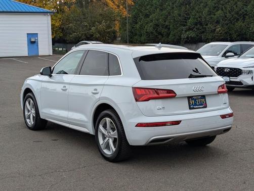 2020 Audi Q5 45 Premium