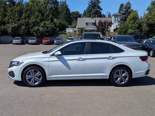 2023 Volkswagen Jetta 1.5T SE