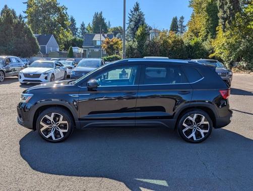 2022 Volkswagen Taos 1.5T SEL