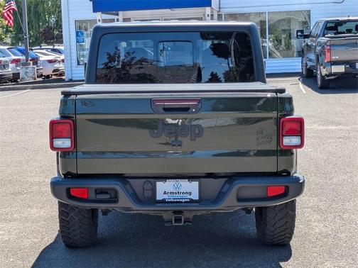 2021 Jeep Gladiator Sport