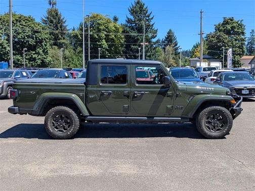 2021 Jeep Gladiator Sport