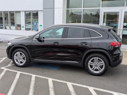 2023 Mercedes-Benz GLA 250 Base 4MATIC