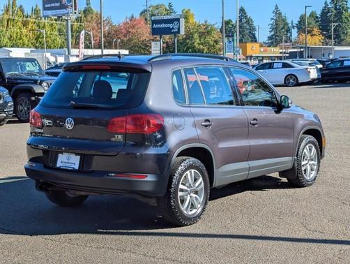 2016 Volkswagen Tiguan S