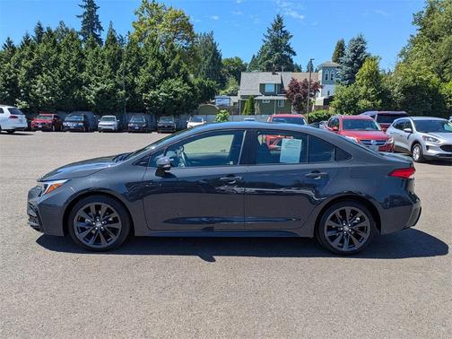 2023 Toyota Corolla Hybrid SE