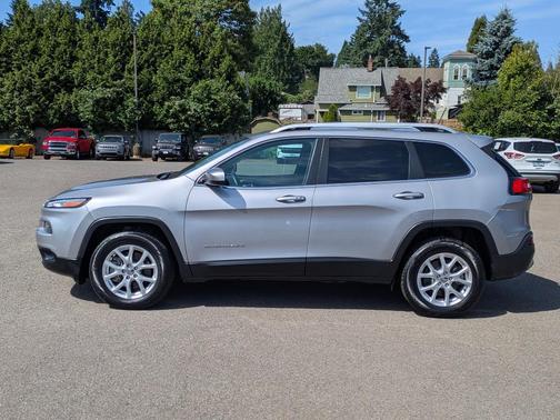 2018 Jeep Cherokee Latitude Plus
