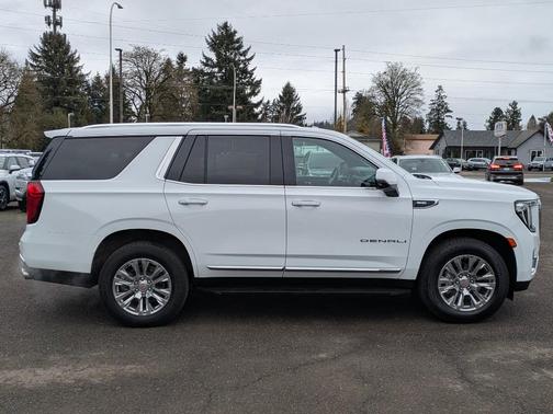 2023 GMC Yukon Denali