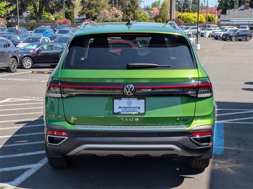 2025 Volkswagen Taos 1.5T SE