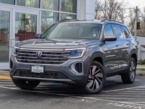2025 Volkswagen Atlas 2.0T SE