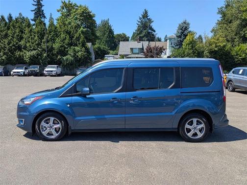 2019 Ford Transit Connect Titanium