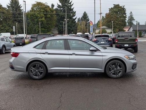 2024 Volkswagen Jetta 1.5T SE